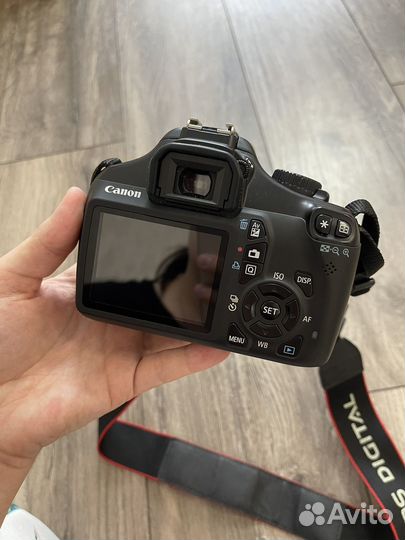 Зеркальный фотоаппарат canon ds126291