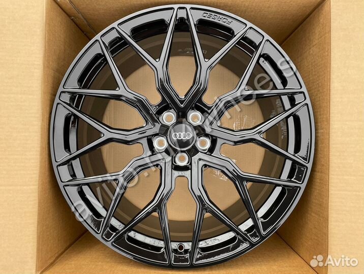 Кованые диски Audi Q7 R21 наличие