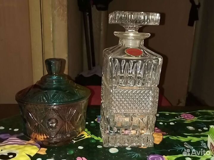 Штофы и графины СССР и сахарница СССР