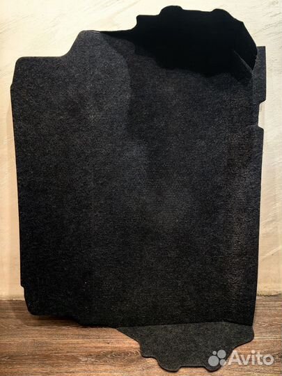 Обшивка багажника toyota levin ae110-111