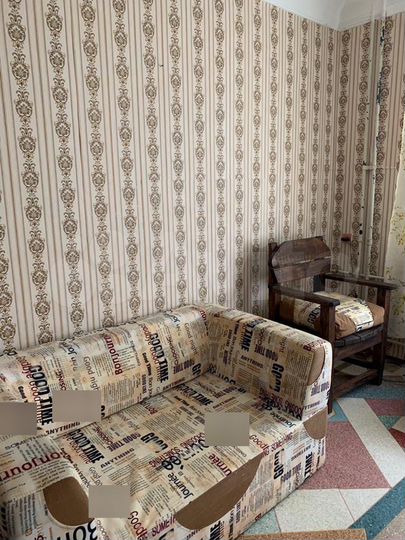 2-к. квартира, 46 м², 1/3 эт.