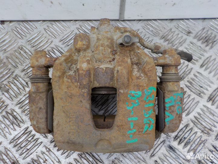 Суппорт тормозной передний левый Kia Rio 2011