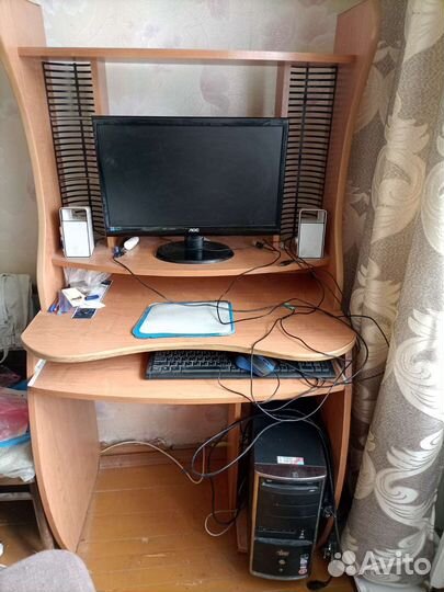 Компьютерный стол бу