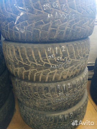 Maxxis ArcticTrekker NP3 215/55 R16