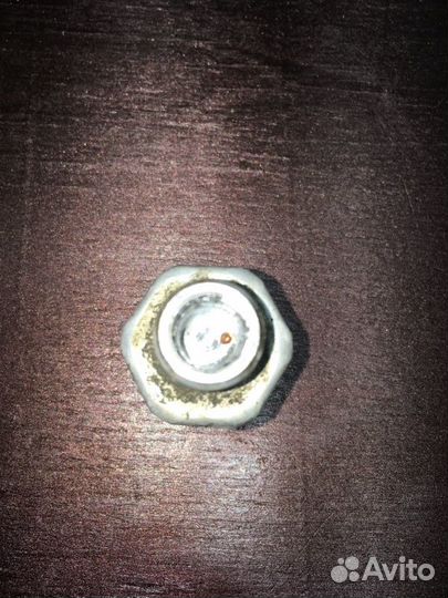 Датчик давления компрессора кондиционера Audi A6