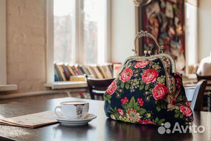 Павловопосад. платок, сумочка,варежки Черные глаза