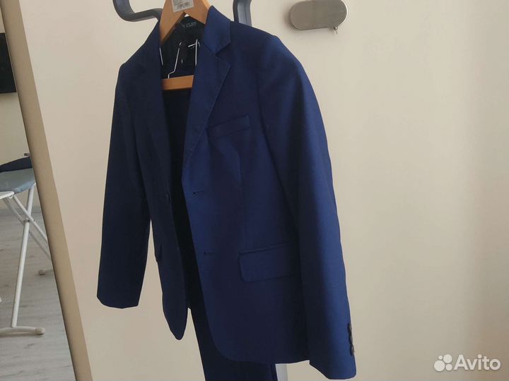 Одежда для мальчика 140/34