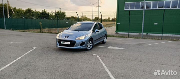 Peugeot 308 1.6 МТ, 2011, 237 000 км