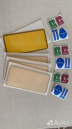 Защитное стекло на iPhone 11/XR