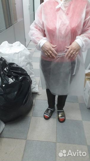 Халаты Одноразовые из спандбонда на манжетах