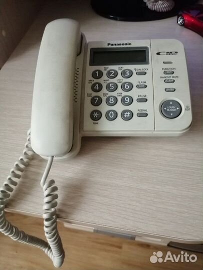 Телефон старый