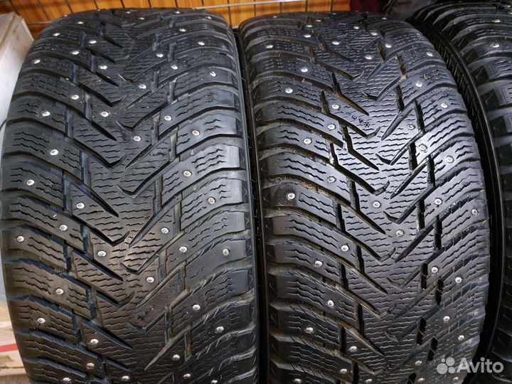 Nokian Tyres Hakkapeliitta 8 SUV 265/40 R21 105T