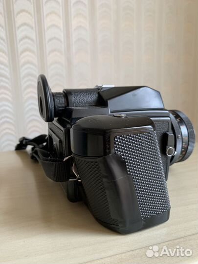 Плёночный фотоаппарат Pentax 645 80mm/2.8 Biometar