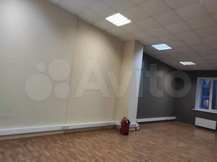Офис на 4-м этаже, 46м2