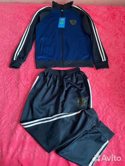 Спортивный костюм новый