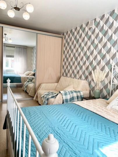 2-к. квартира, 60 м², 2/10 эт.