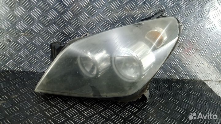 Фара левая opel astra H 2005