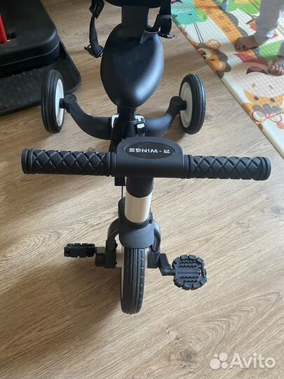 Трехколесный велосипед с родительской ручкой