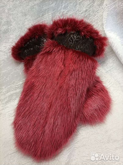 Норковые варежки детские