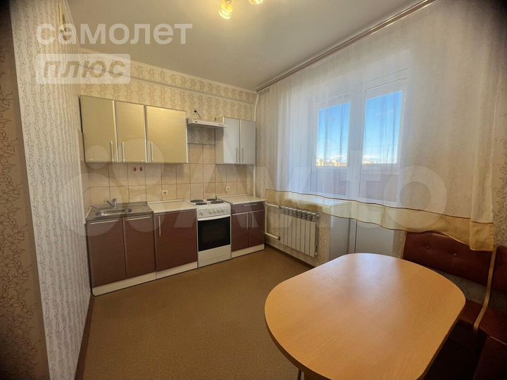 2-к. квартира, 53 м², 12/17 эт.