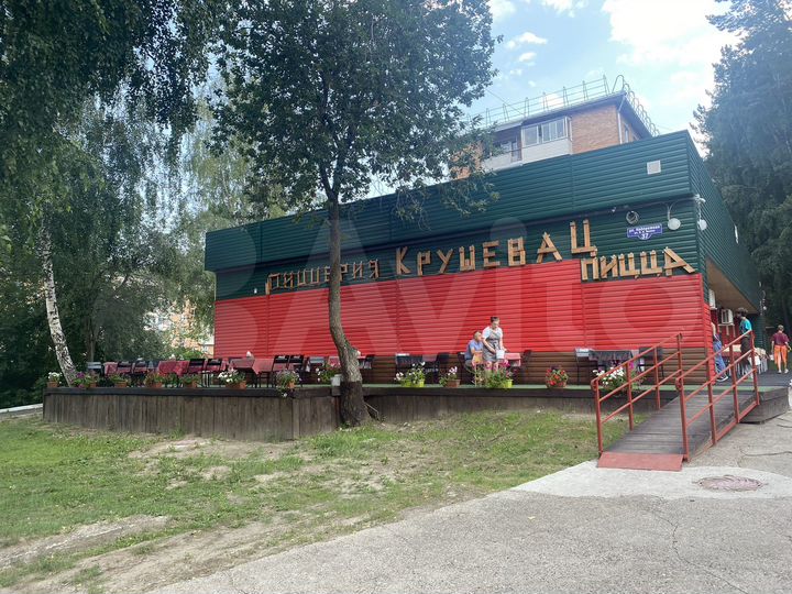 Сдам, продам. Пиццерия Крушевац Общепит, 384.8 м²