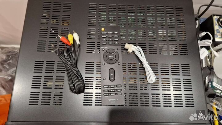 Ресивер Onkyo TX-NR656