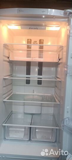 Холодильник Hotpoint-Ariston, NoFrost