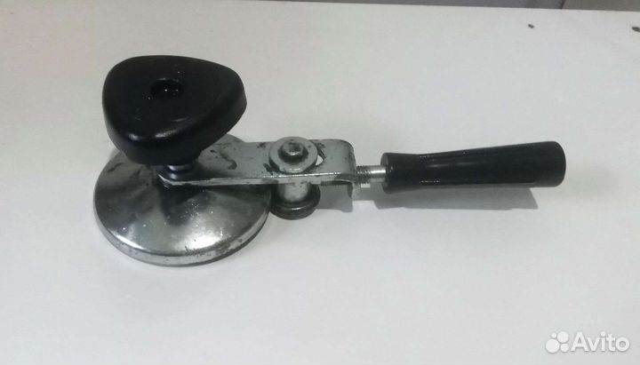 Закаточная машинка для банок, ключ