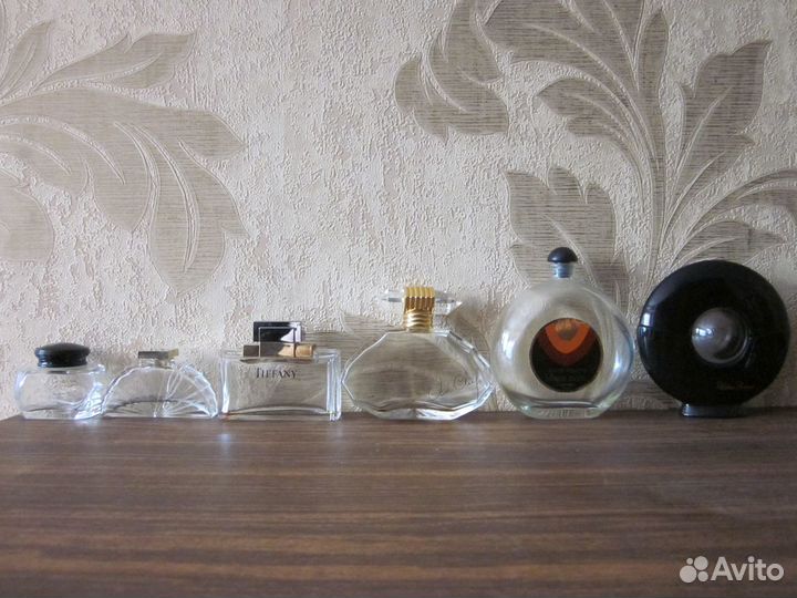 Пустые флаконы для коллекционирования