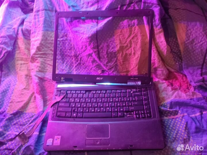 Продам неисправные ноутбуки по запчастям