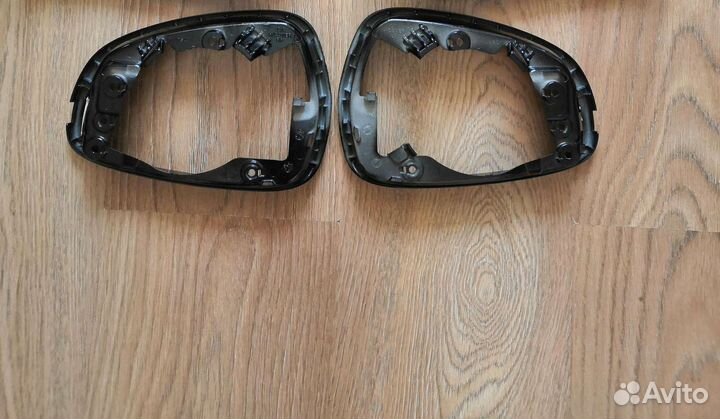 Рамка зеркала Kia Stinger L,R