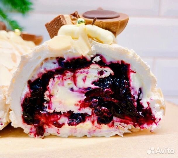 Торты, капкейки, меренговый рулет, пахлава на зака