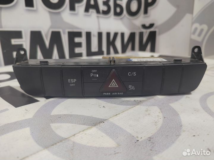 Блок кнопок Mercedes W251