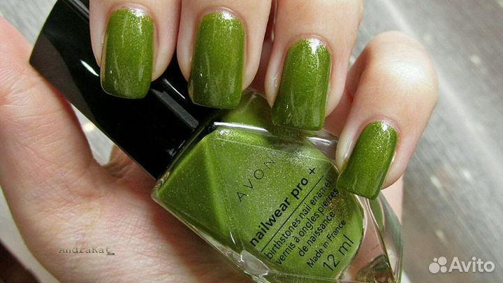 Лак для ногтей Металлик Эйвон Avon