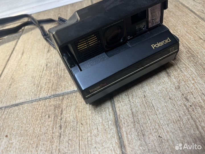 Плёночный фотоаппарат Polaroid