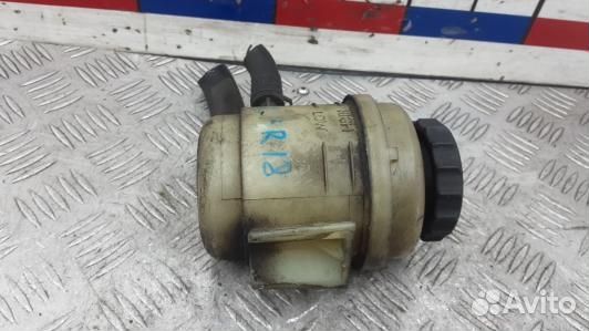 Бачок гу KIA sorento 1 (1BR18NO01)