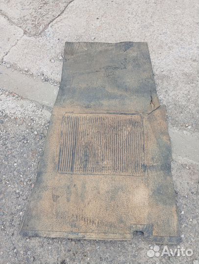 Резиновый ковер ваз 2101