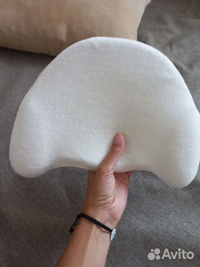 Подушка для новорождённых продаю до 1.09