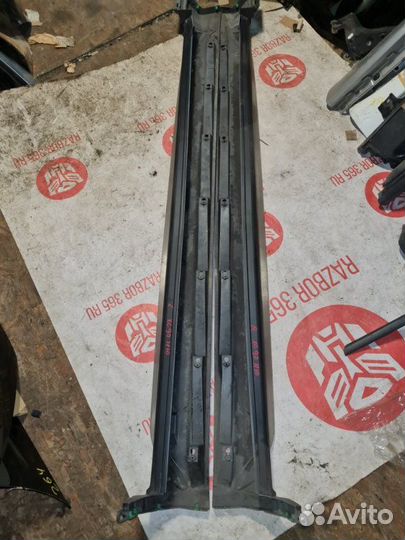 Комплект накладок порога Volvo Хс90 D4204T11 2017