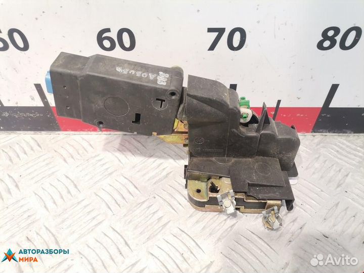 Замок двери передней левой Mitsubishi Space Star