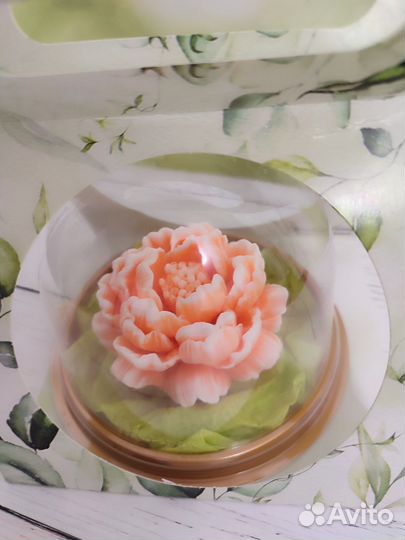 Цветы из мыла в куполе