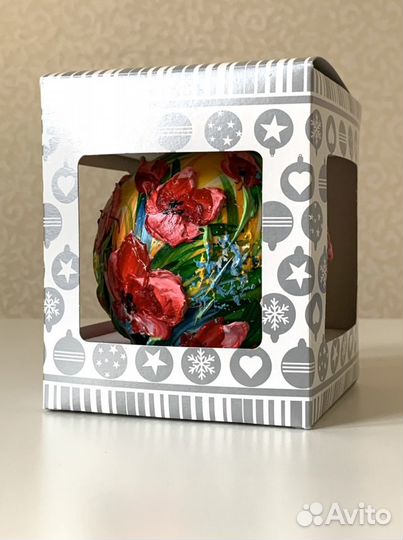 Шар елочный авторской работы «Маки»