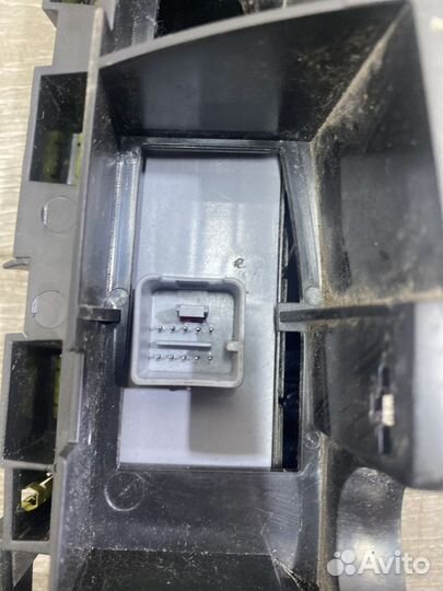 Блок управления стеклоподъемниками seat Toledo