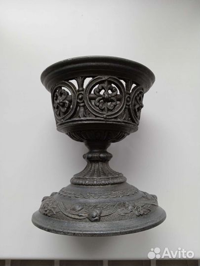 Старинное основание керосиновой лампы