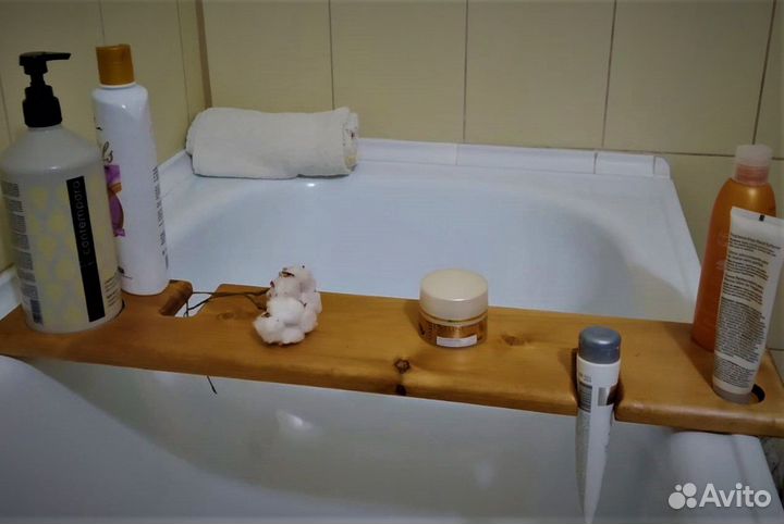 Столик в ванную