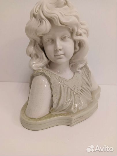 Каминный бюст девочка Кузнецов