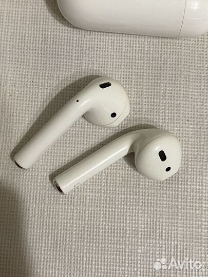 Airpods 1