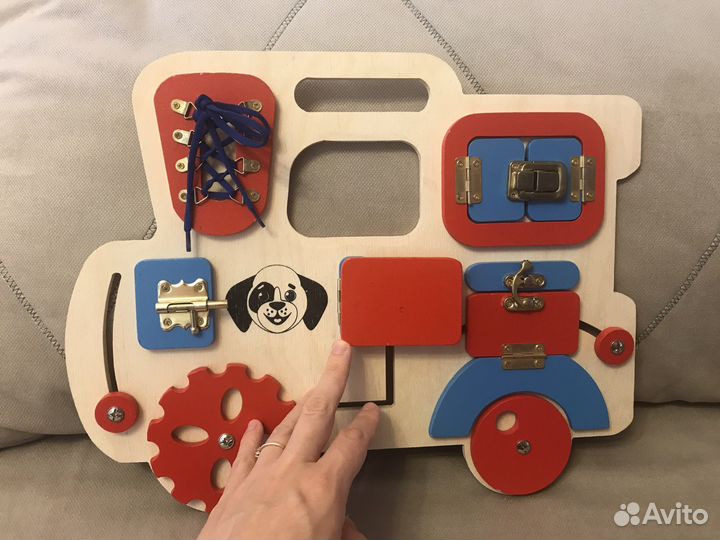 Бизиборд паровозик игрушка для детей