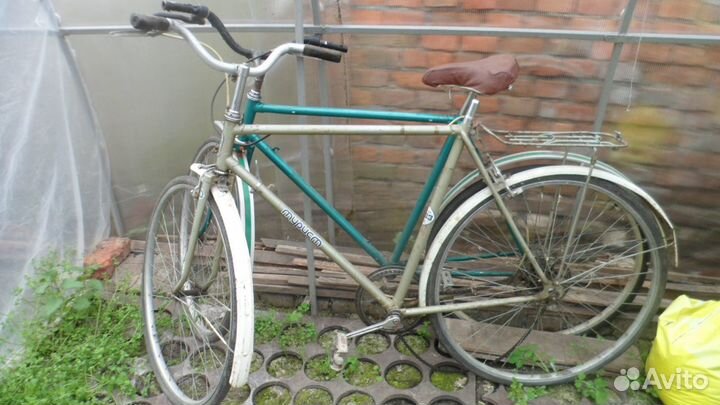 Коллекция изделий харьковского вз \хвз\