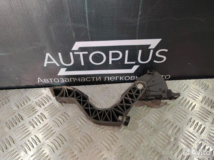 Педаль газа Volkswagen Passat B5 1.8 1997-2005